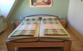 Pension/FeWo E. Tschernach